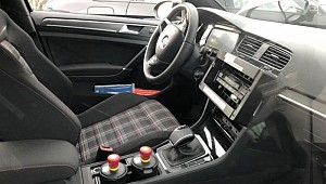 Yeni Volkswagen Golf’te düğmeler kalkıyor