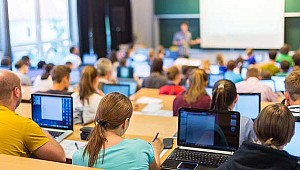 Görme engelliler sınava internetten hazırlanabilecek