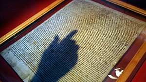 Katedralden orijinal Magna Carta'yı çalma girişimi