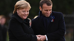 Merkel'den Macron'a destek!