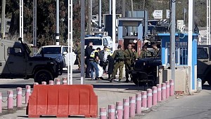 İsrail ordusu Ramallah'ın giriş çıkışlarını kapattı