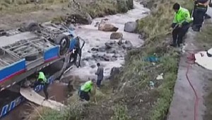 Peru'da otobüs kazası: 10 ölü, 30 yaralı