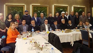 AYEDER Anadolu ve Avrupa Yakası Erzincanlılar Derneği Erzincanlı Gazeteciler Yemekte buluştu.