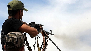 Haşdi Şabi Suriye'nin iç kesiminde DEAŞ'ı vurdu