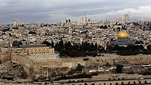 'İsrail işgali aklamak için Yahudi soykırımını kullanıyor'