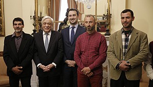 Yunanistan'dan kahraman göçmenlere vatandaşlık