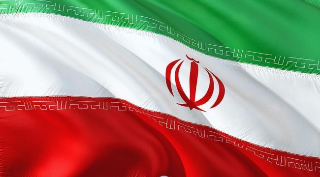 İran'da sosyal medyaya erişim engeli tartışmaları