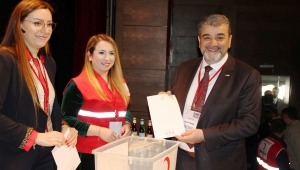 Türk Kızılay Küçükçekmece Şubesine Rafet Orhan seçildi