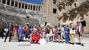 Dünya Modelleri, Aspendos’u Dünyaya Tanıttı