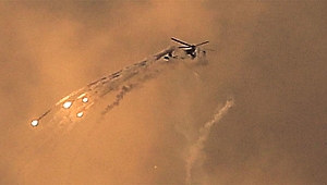  İsrail, Gazze'deki Hamas hedeflerine saldırıyor