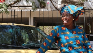 Senegal'in tek kadın taksicisi Boury Mbaye