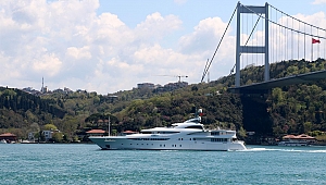 100 milyon dolar değerinde... Dans pisti bile var, Boğaz'dan böyle geçti