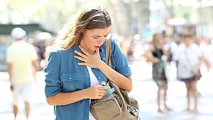 Alerjik Astımınız Varsa Yatak Odanızı Toz Tutan Eşyalardan Arındırın