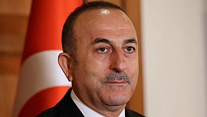 Dışişleri Bakanı Çavuşoğlu'ndan 'Notre Dame' mesajı