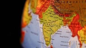 Hindistan'da dünyanın en uzun süren seçimi başlıyor