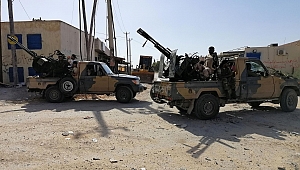 Libya'da Hafter güçlerinden Zuvara'ya hava saldırısı