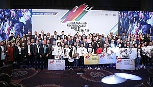 Moda Tasarım Teknolojileri Beceri Yarışmasında Genç Yeteneklere Ödülleri Verildi