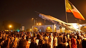 Sudan'da sokağa çıkma yasağı kaldırıldı