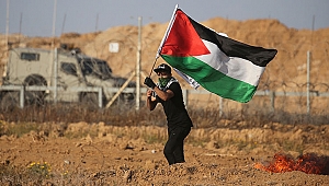 İran'dan Filistin'de referandum çağrısı