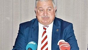 28 Şubat'ın Ödüllü Gazetecisi Uğur Dündar'ın Moderatörlük İle Sınavı 