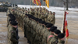 ABD'den Polonya'ya ilave bin asker