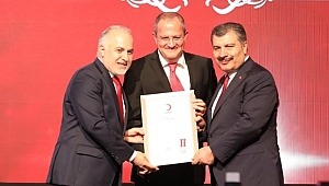 Kızılay’dan FLO’ya Platin Madalya