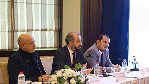 'Yer Gök PR' kitabının lansmanı yapıldı