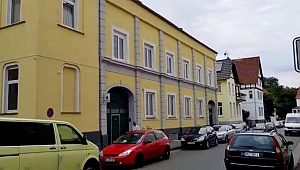 Almanya'da camiye saldırı