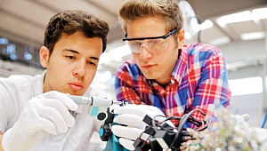 Geleceğe 1200 kontenjan