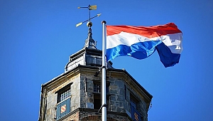 Hollanda'da kitaptan 'devlet sırlarının' çıkarılması kararı