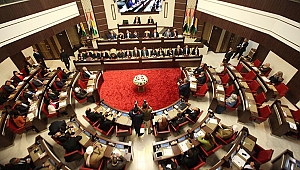 IKBY Başbakanı Barzani'den ilk mesajında ekonomi vurgusu