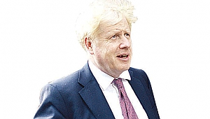 İngiltere’de Boris Johnson depremi