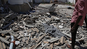 Libya'da Hafter'e bağlı savaş uçakları hastaneyi vurdu