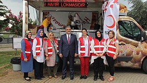 Türk Kızılay Küçükçekmece Şubesi 15 Temmuz Şehitleri Anma Programı düzenledi