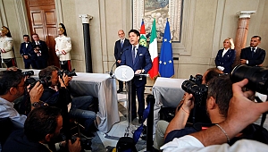 İtalya Cumhurbaşkanı hükümet kurma görevini Conte'ye verdi