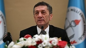 Milli Eğitim Bakanı Ziya Selçuk  Ne yapmaya çalışıyor?