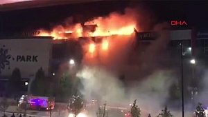 Rusya'da alışveriş merkezinde büyük yangın