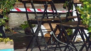 Cami yanında ceset bulundu