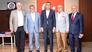 Türk Kızılay Küçükçekmece Şubesi  Küçükçekmece Kaymakamı Bedirhanoğlu'nu ziyaret etti