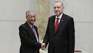 Cumhurbaşkanı Erdoğan Malezya Başbakanı Mahathir'i kabul etti