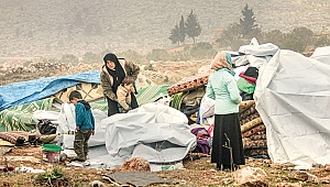 Esad İdlib’in dörtte birini aldı