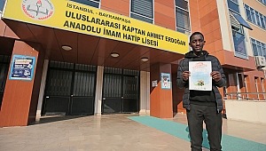 Burslarından artırıp bir yetime hami oldular