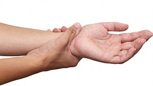 Bacaklarınızda uyuşma varsa hafife almayın!