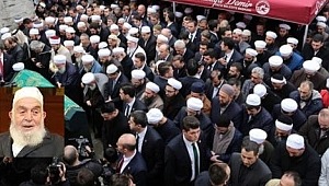 Abdullah Ustaosmanoğlu Hoca Duâlarla Hakk'a Uğurlandı