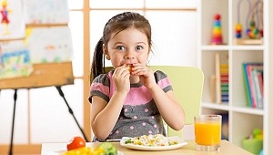 Çocuklarda güçlü bağışıklık için üç altın kural: Beslenme, uyku ve hijyen