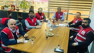 Küçükçekmece Kızılay Sahada Çalışmalarına Devam Ediyor