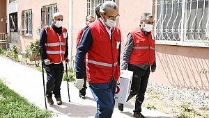 Kızılay'da Yardım Etmek Engel Tanımıyor