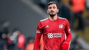 Süper Lig'in devleri peşinde!