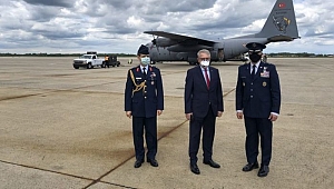 Türkiye’den Tıbbi Yardım Getiren İkinci Uçak ABD’de