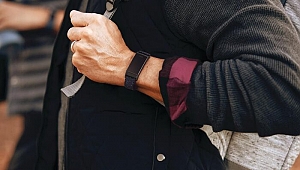 Fitbit Charge 4 akıllı bileklik Türkiye'de! İşte Fitbit Charge 4'ün fiyatı